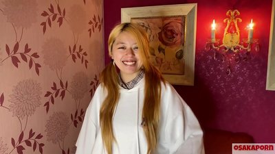 18 jaar oude tiener Japanse masturbatie ver Aziatische houdt van seks harig kutje orgasme teef slet kut dildo sexspeelgoed otaku anime meisje Osakaporn